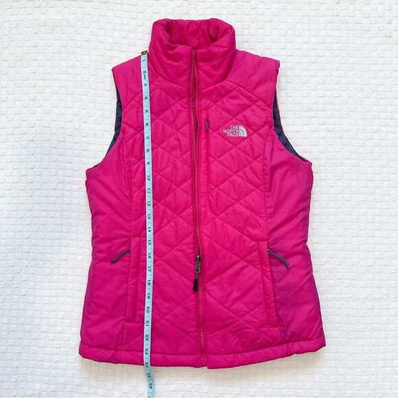 The North Face Women’s Quilted Puffer Vest Size Small Pink - Picture 14 of 14
